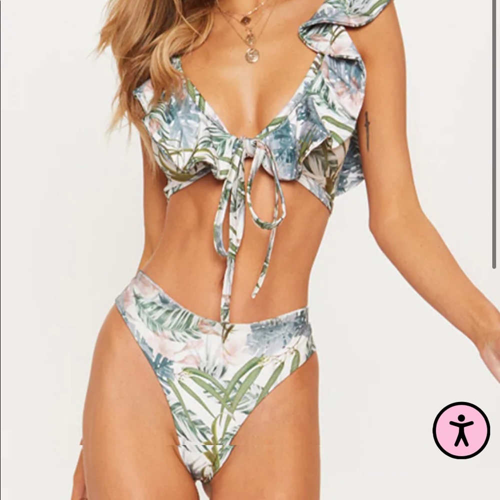 Pretty little thing floral bikini size medium